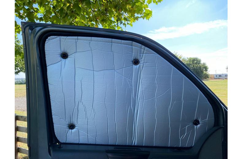 VW T5/T6 Internal/External Hybrid Thermal Blind VW T5/T6 Internal/External Hybrid Thermal Blind