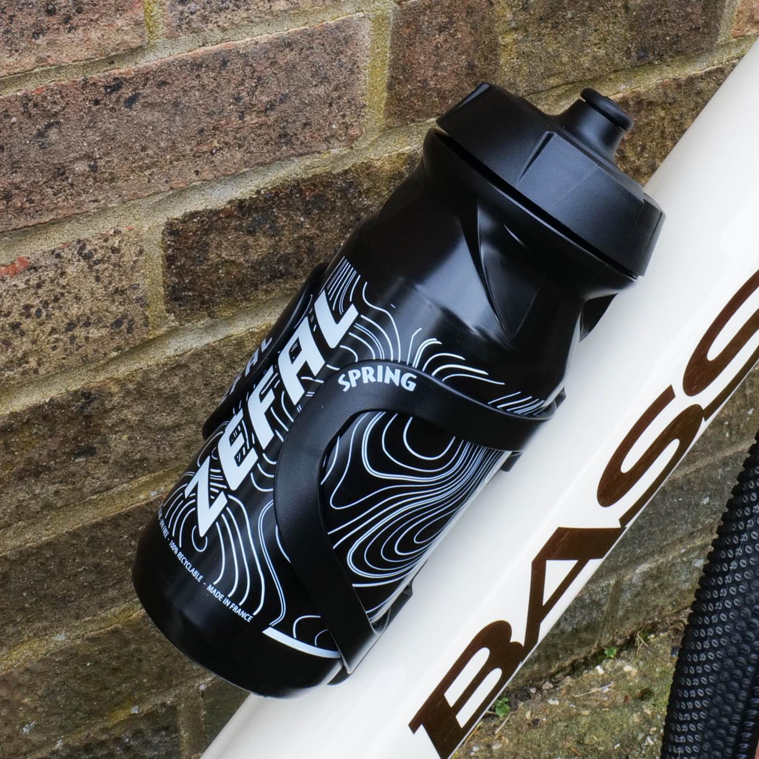 Zefal Spring Cage and Magnum 650ml Bottle Bundle