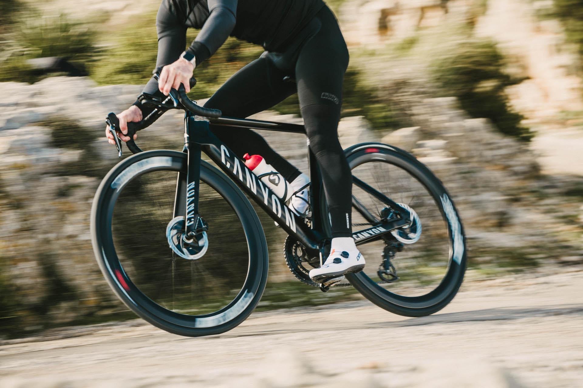 Goodyear Eagle F1 R Tubeless Tyre Bundle