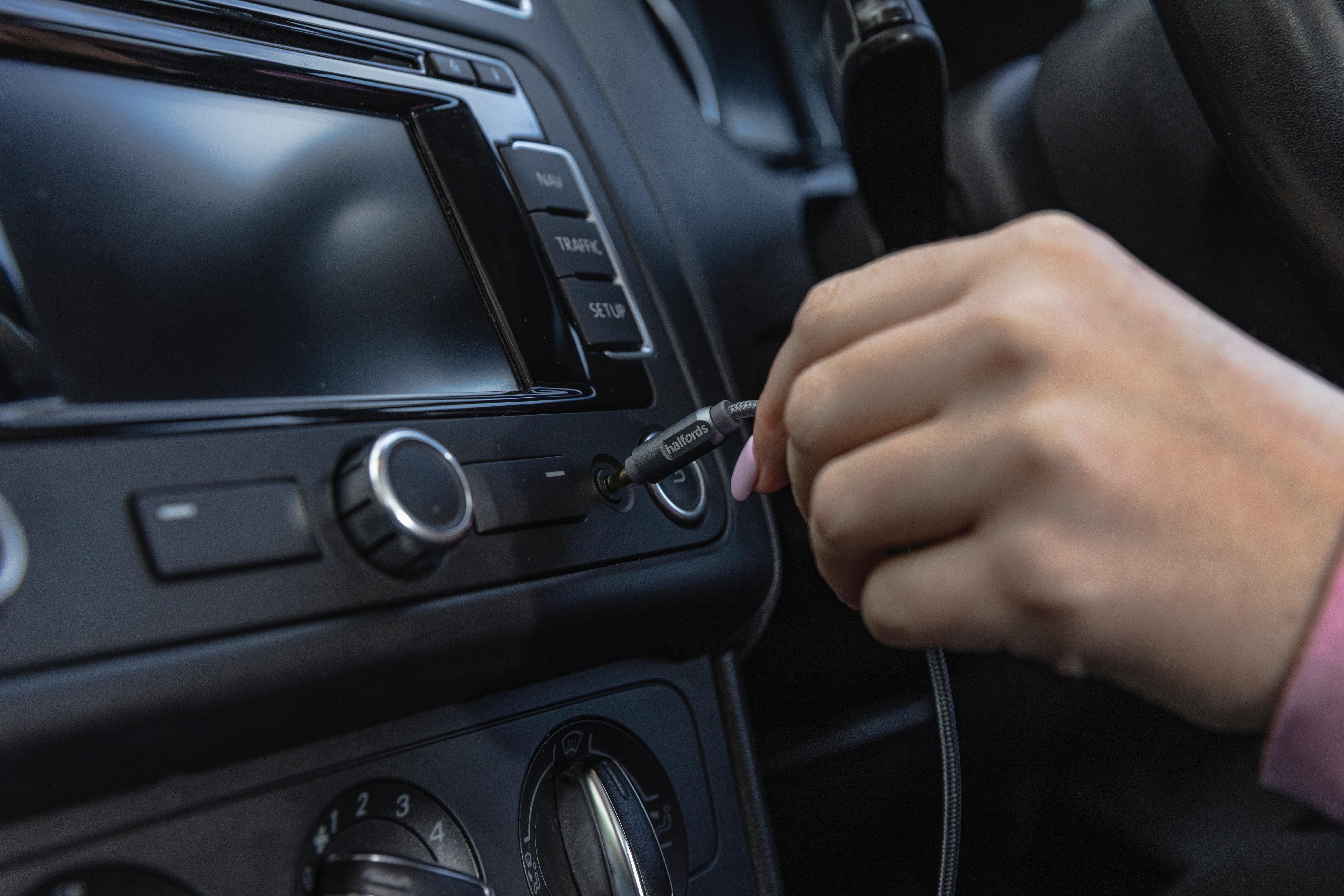 Halfords Aux to USB C 1.2m Charcoal