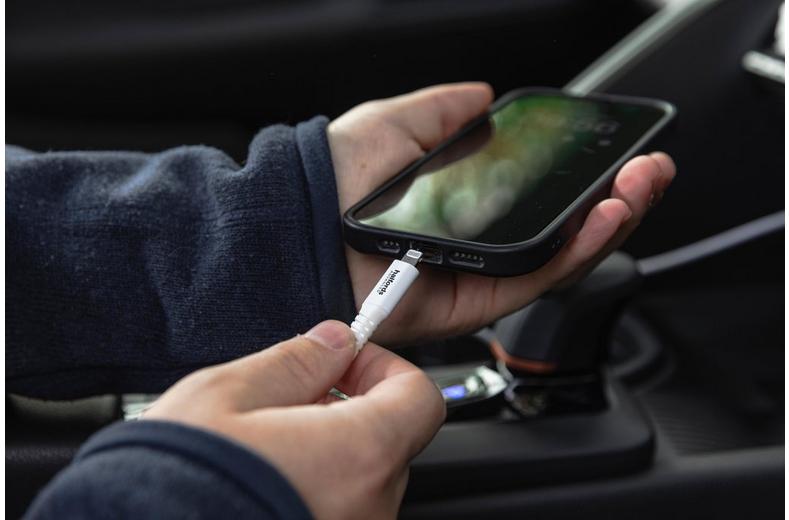 Halfords USB-C to Lightning 1.2m White Halfords USB-C to Lightning 1.2m White