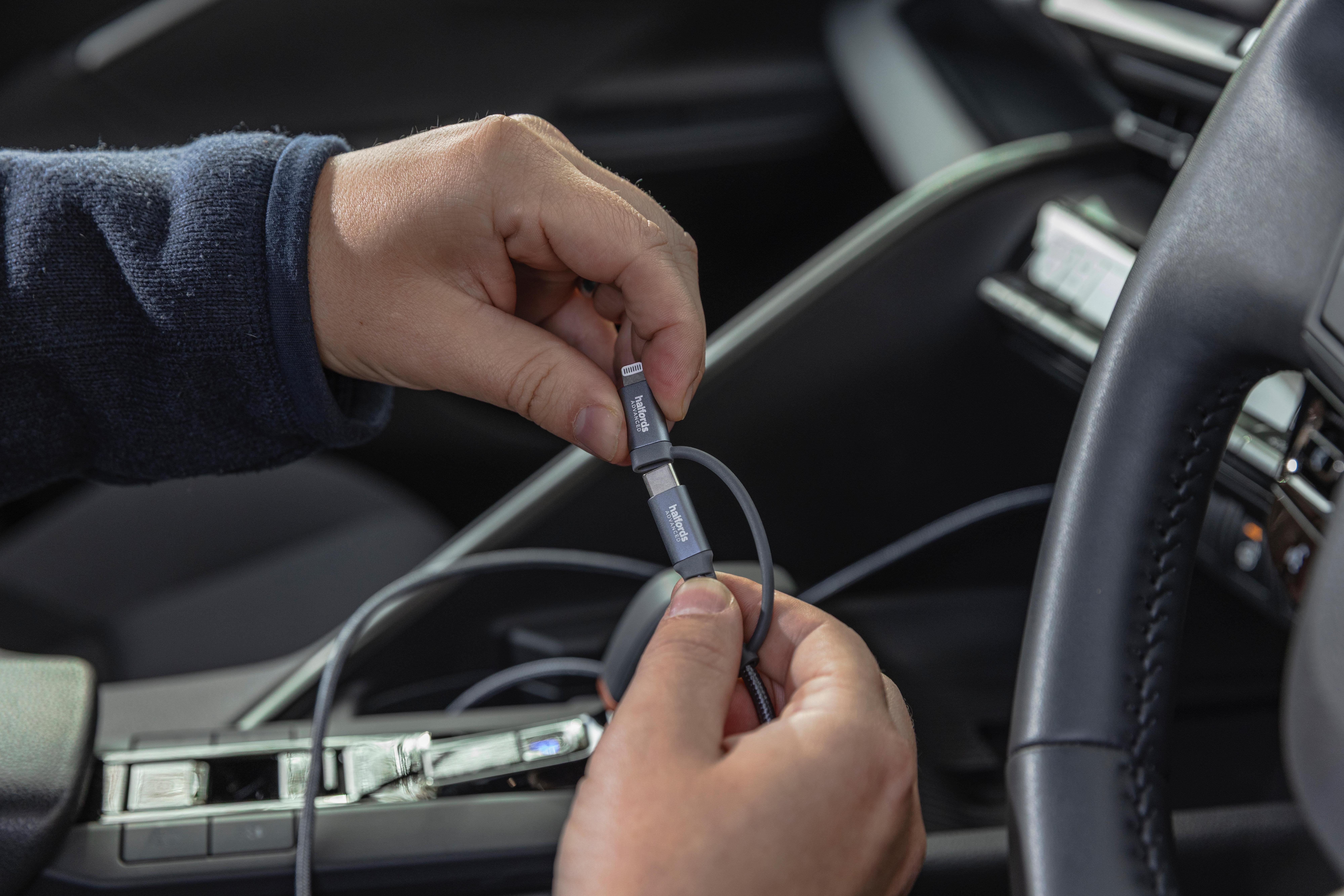 Halfords USB-C-USB-C&Lightning 1.2m Charcoal