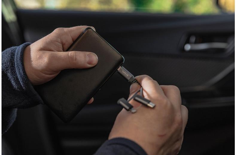 Halfords USB-A to USB-C & Lightning Cable 1.2m Charcoal Halfords USB-A to USB-C & Lightning Cable 1.2m Charcoal