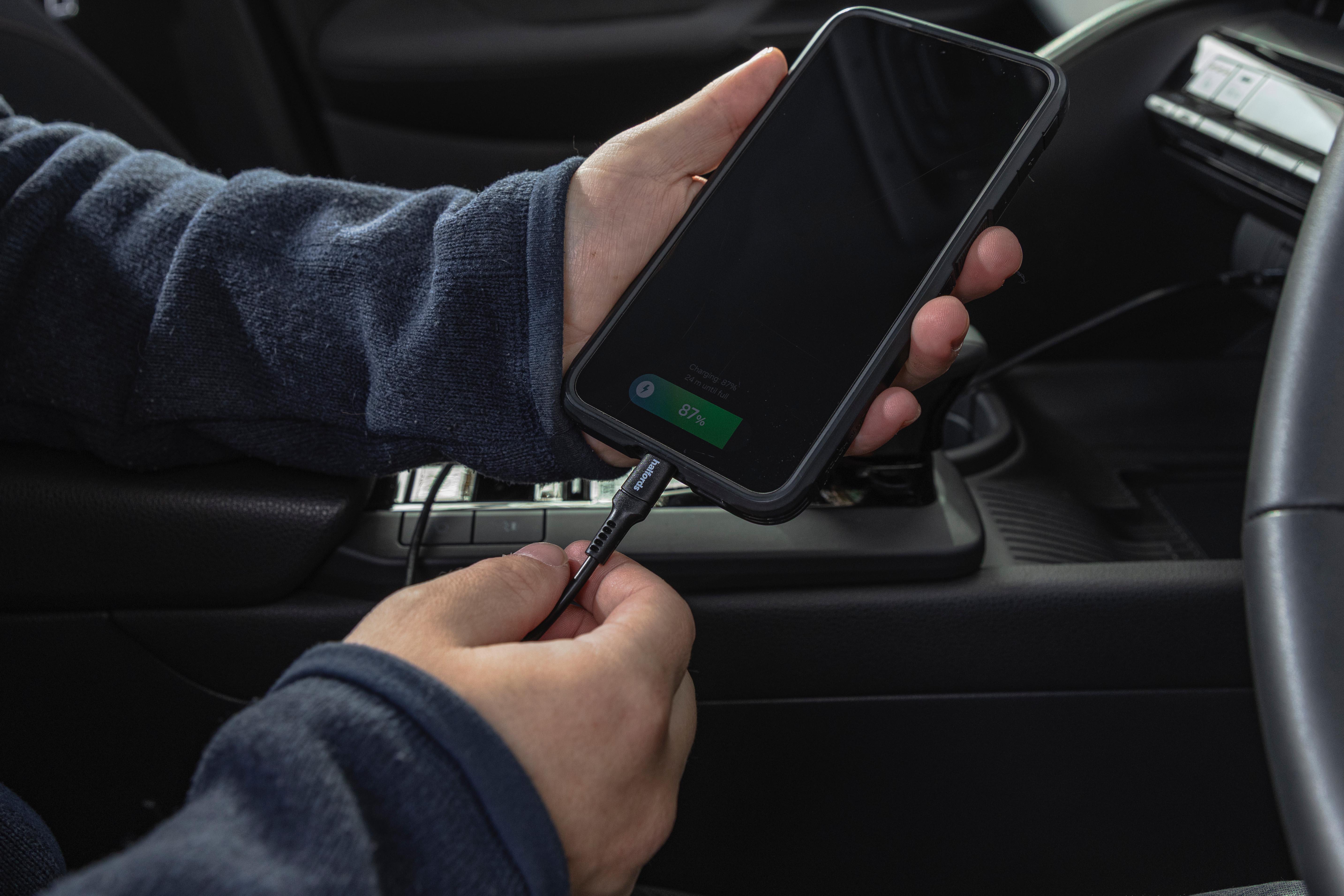 Halfords USB-C to USB-C Cable 90cm Black