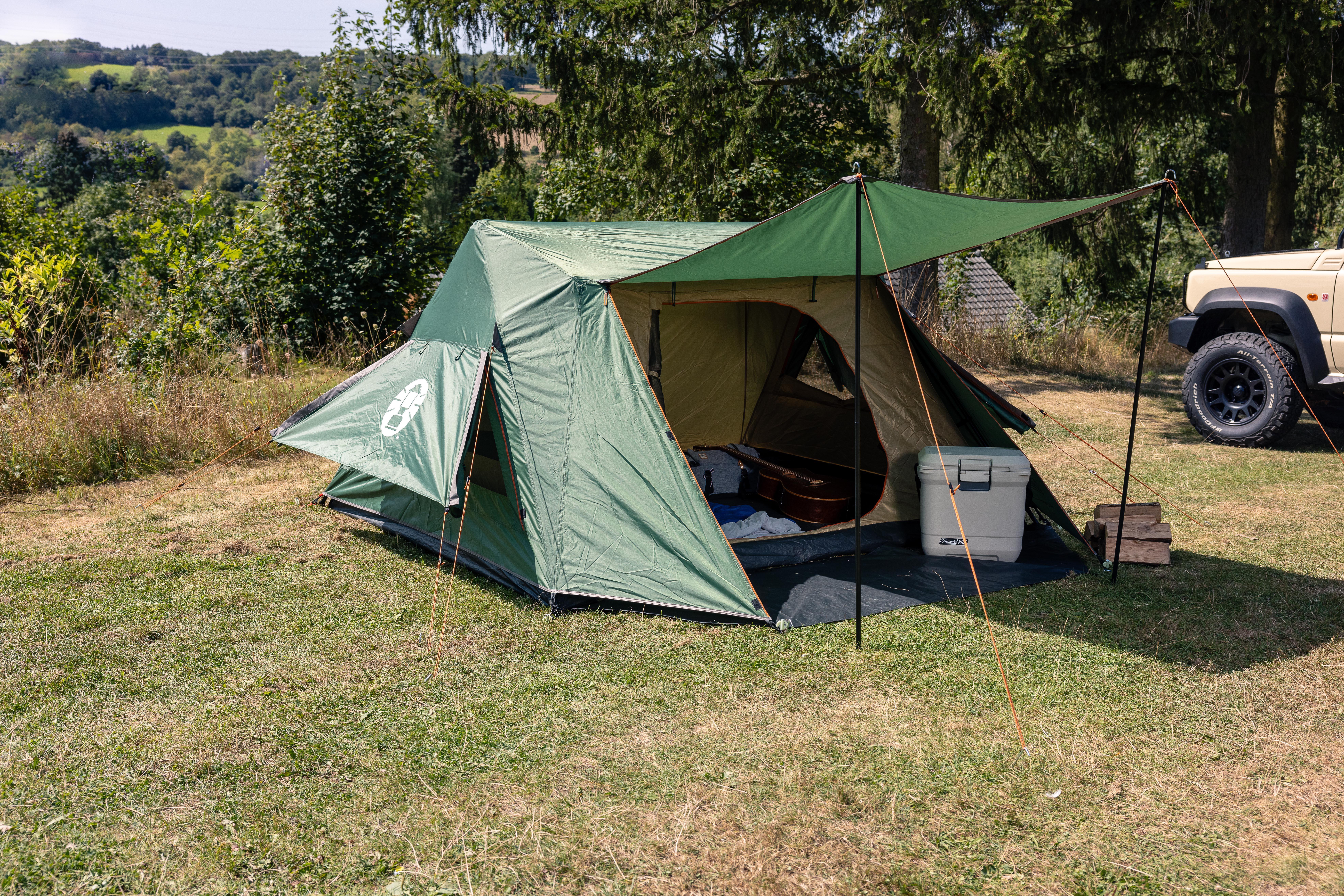 Coleman® Fastpitch Swagger 3 Person Tent