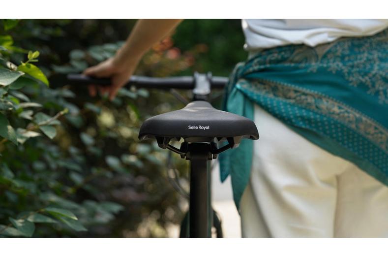 Selle Royal Essenza Moderate Saddle Selle Royal Essenza Moderate Saddle