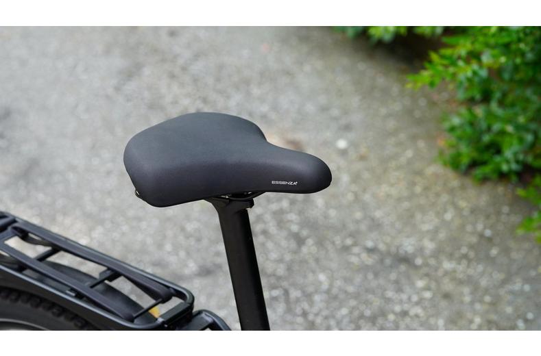 Selle Royal Essenza Relaxed Saddle Selle Royal Essenza Relaxed Saddle