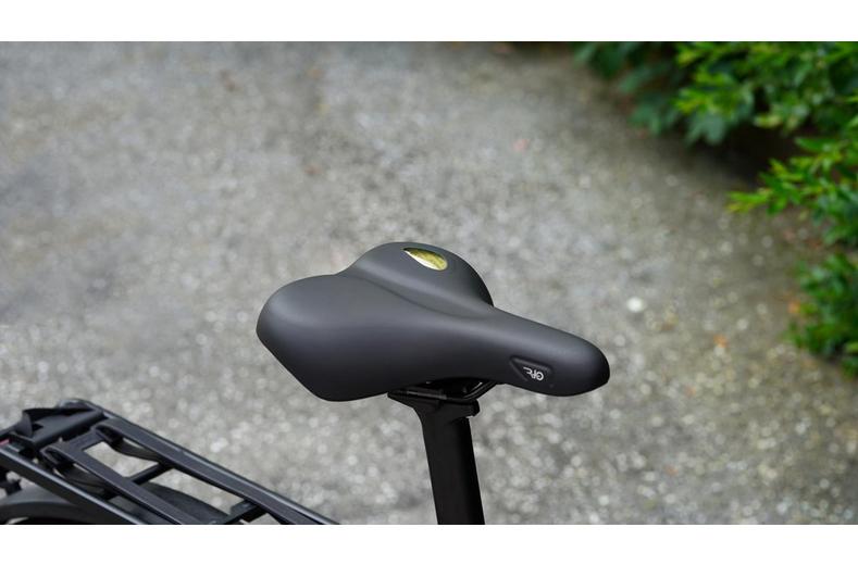 Selle Royal Rio Videogel Relaxed Saddle Selle Royal Rio Videogel Relaxed Saddle