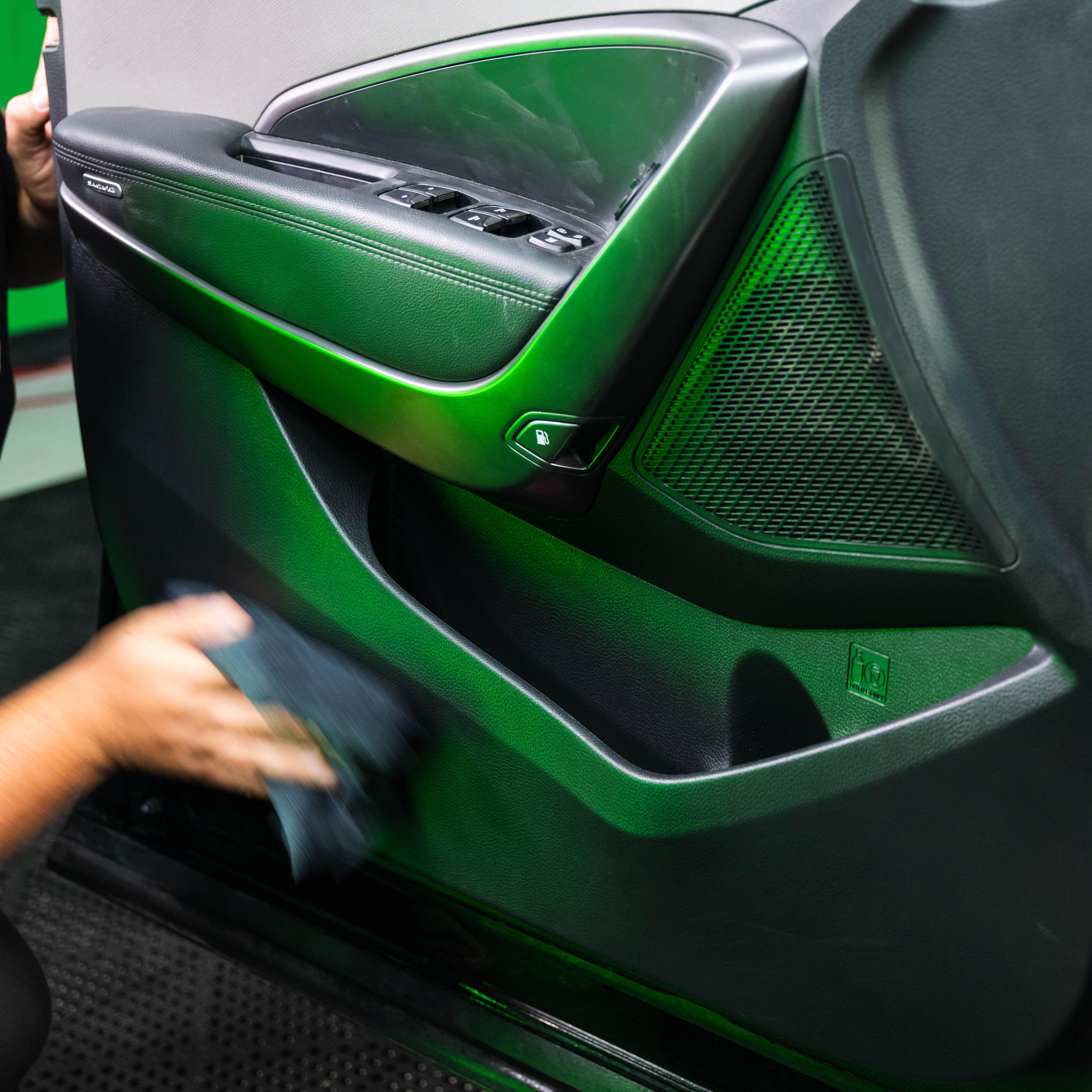 Hybrid Solutions Inside Job 500ml Zest