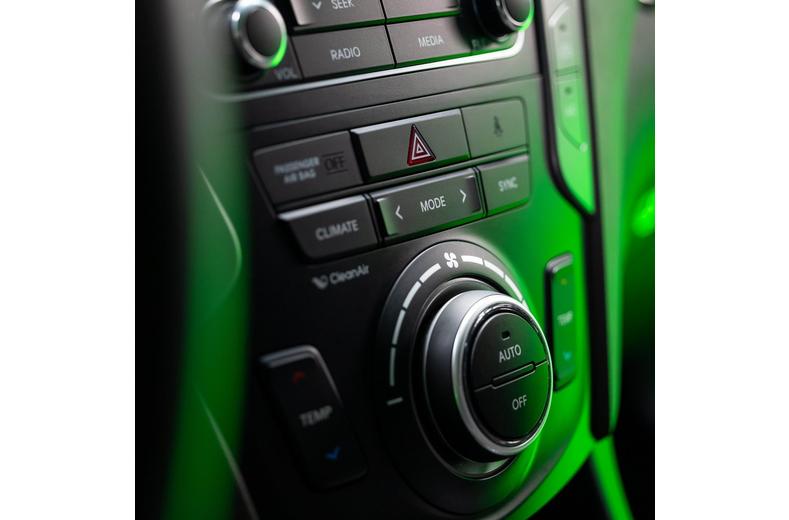 Hybrid Solutions Inside Job 500ml Zest Hybrid Solutions Inside Job 500ml Zest