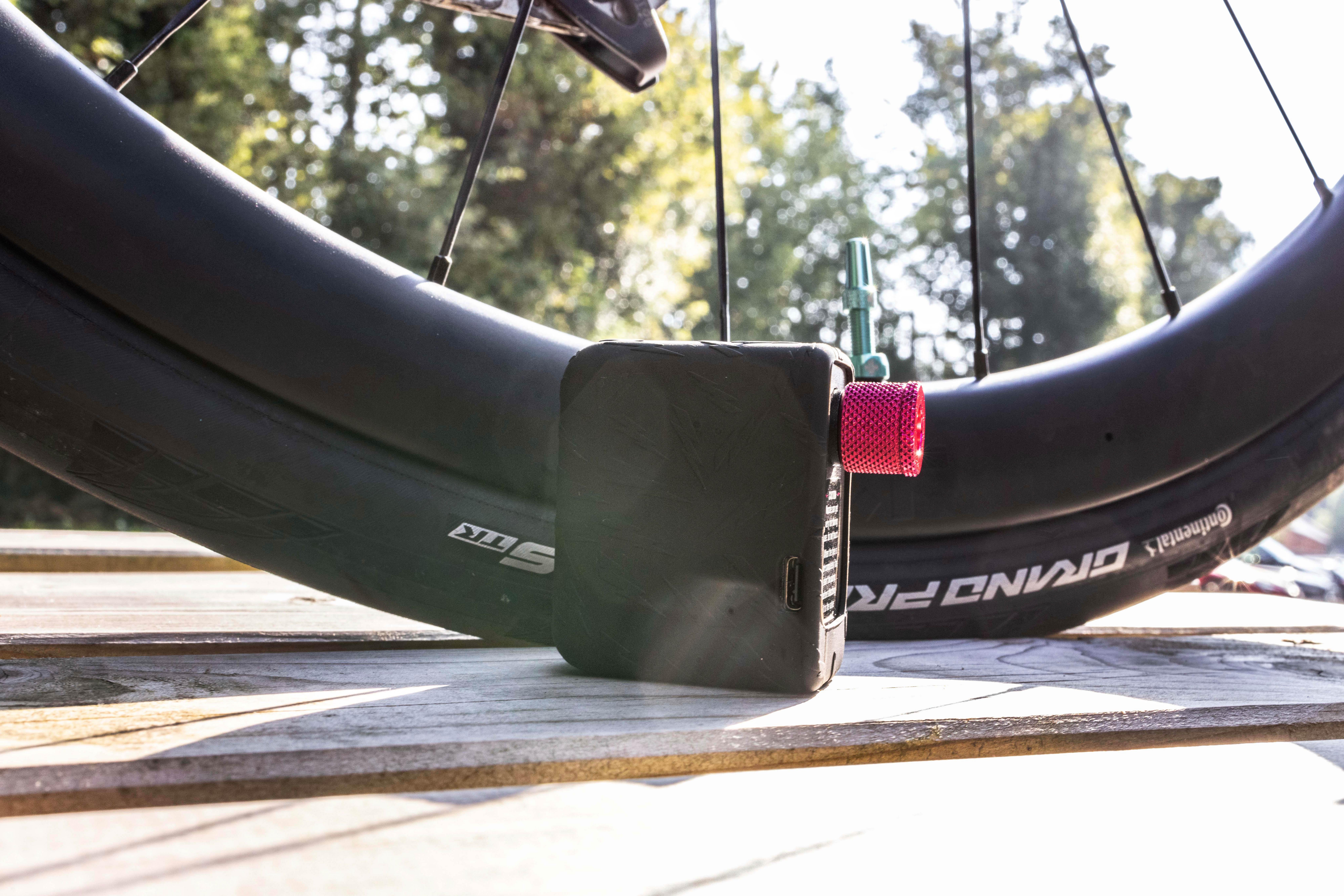 Muc-Off AirMach Electric Mini Inflator