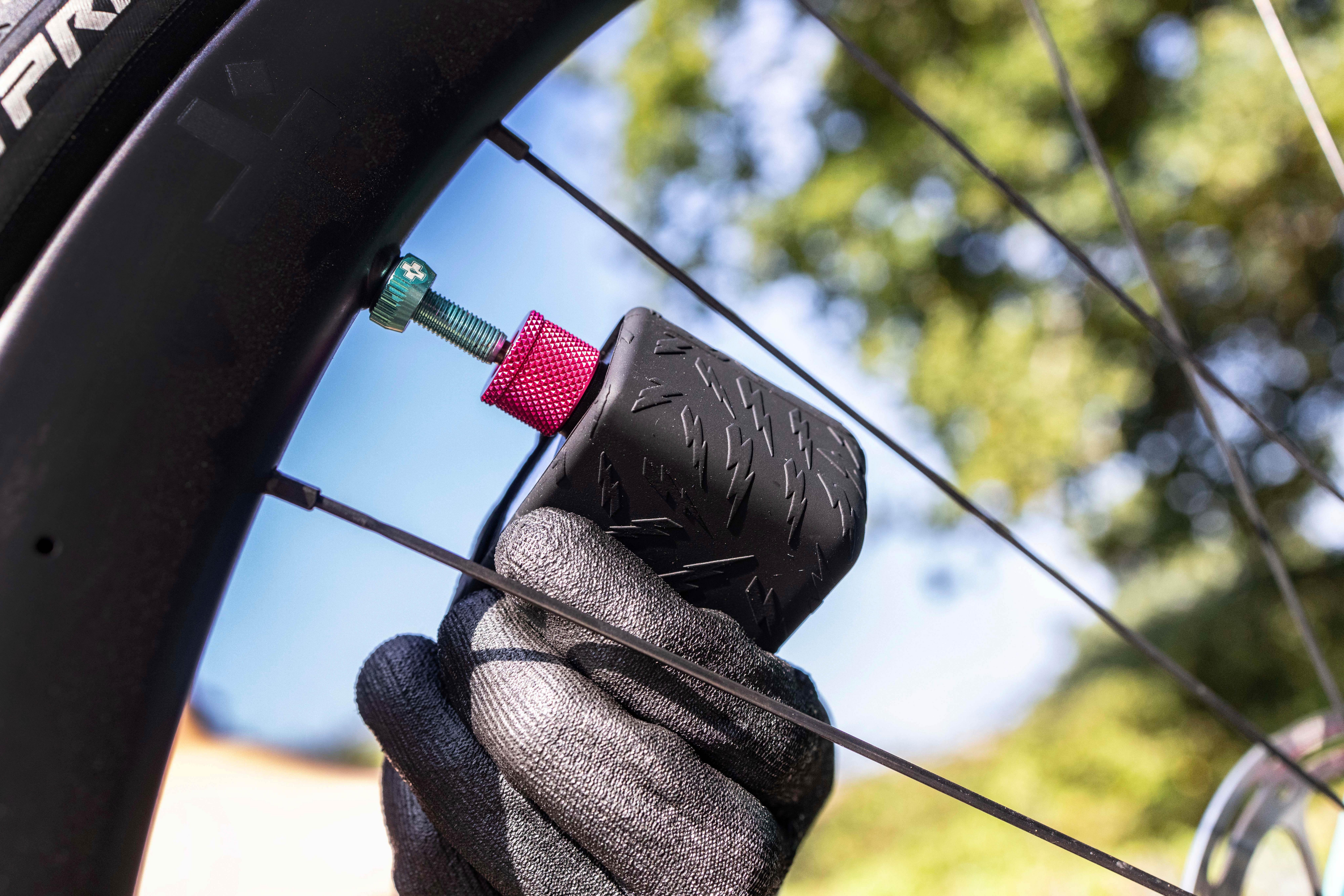 Muc-Off AirMach Electric Mini Inflator