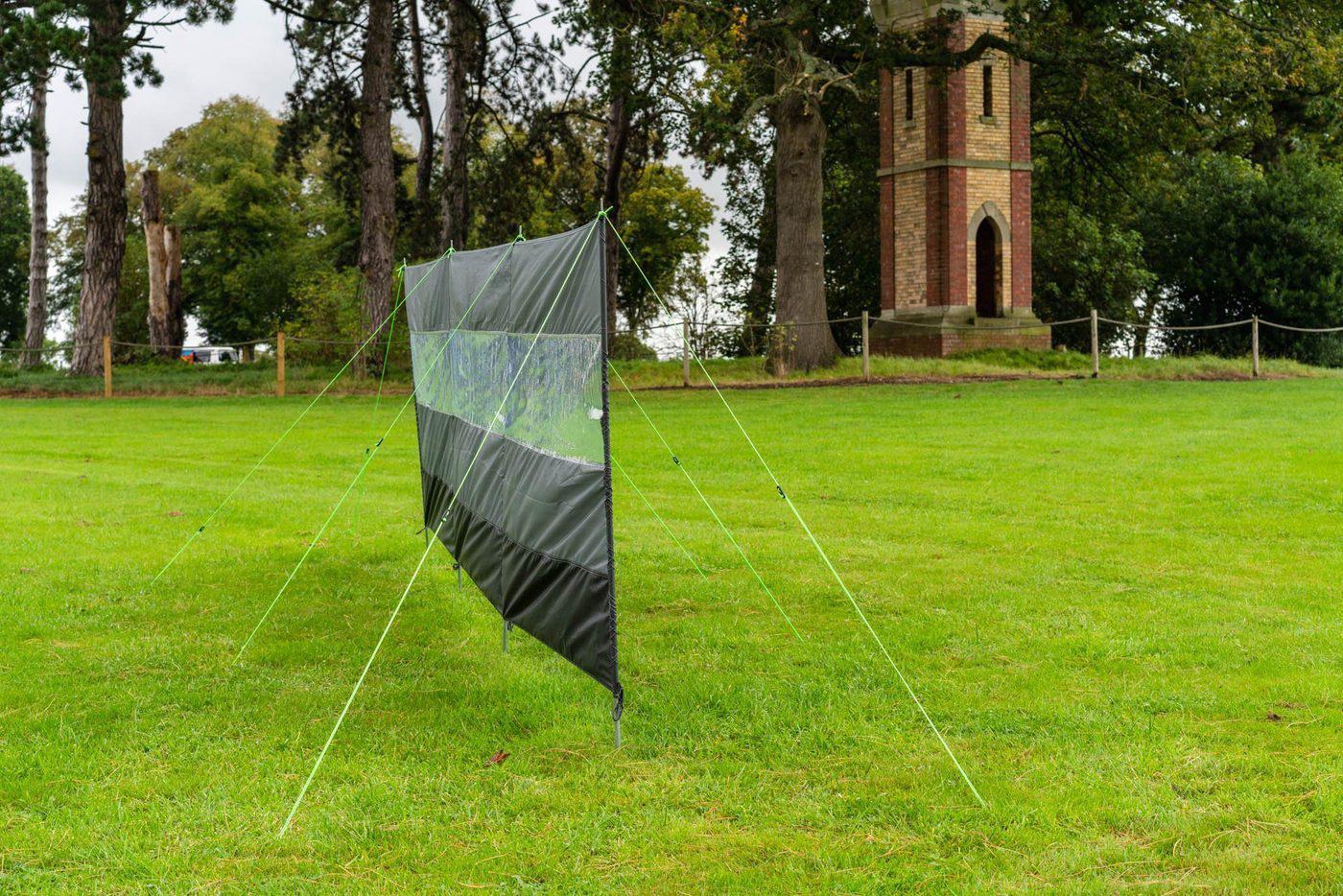 Olpro Compact Windbreak - Charcoal and Black