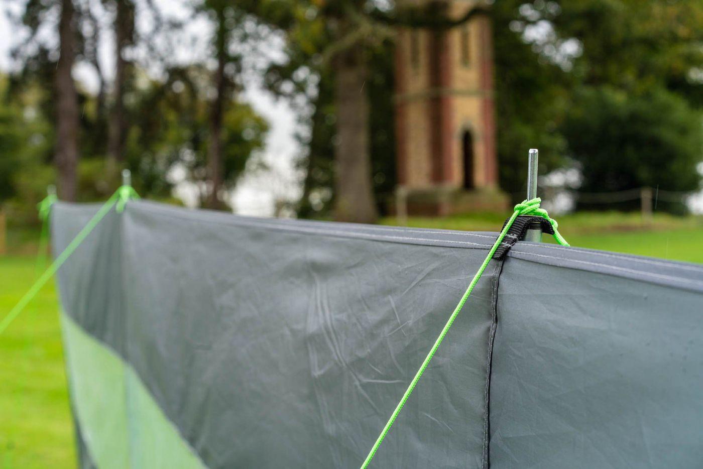 Olpro Compact Windbreak - Charcoal and Black
