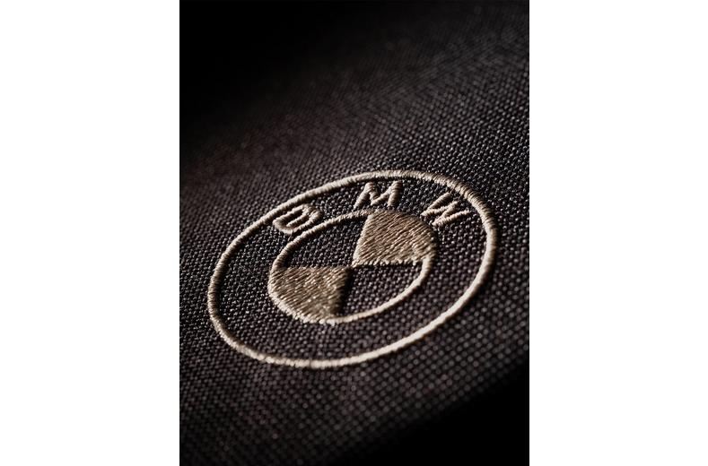 Nuna x BMW MIXX NEXT Carry Cot - Element Nuna x BMW MIXX NEXT Carry Cot - Element