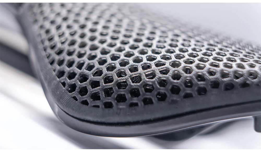 Prologo Nago R4 3DMSS PAS Nack Saddle 137mm Black