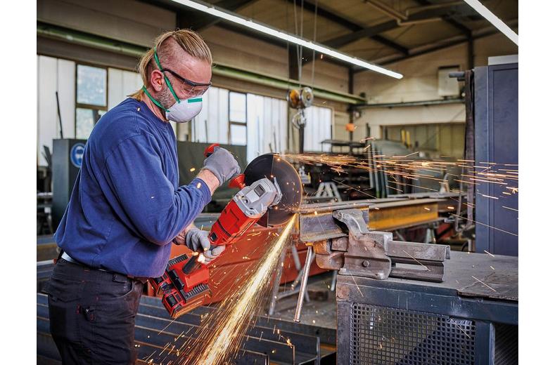 Einhell Pro AXXIO 36V 230mm Angle Grinder Einhell Pro AXXIO 36V 230mm Angle Grinder