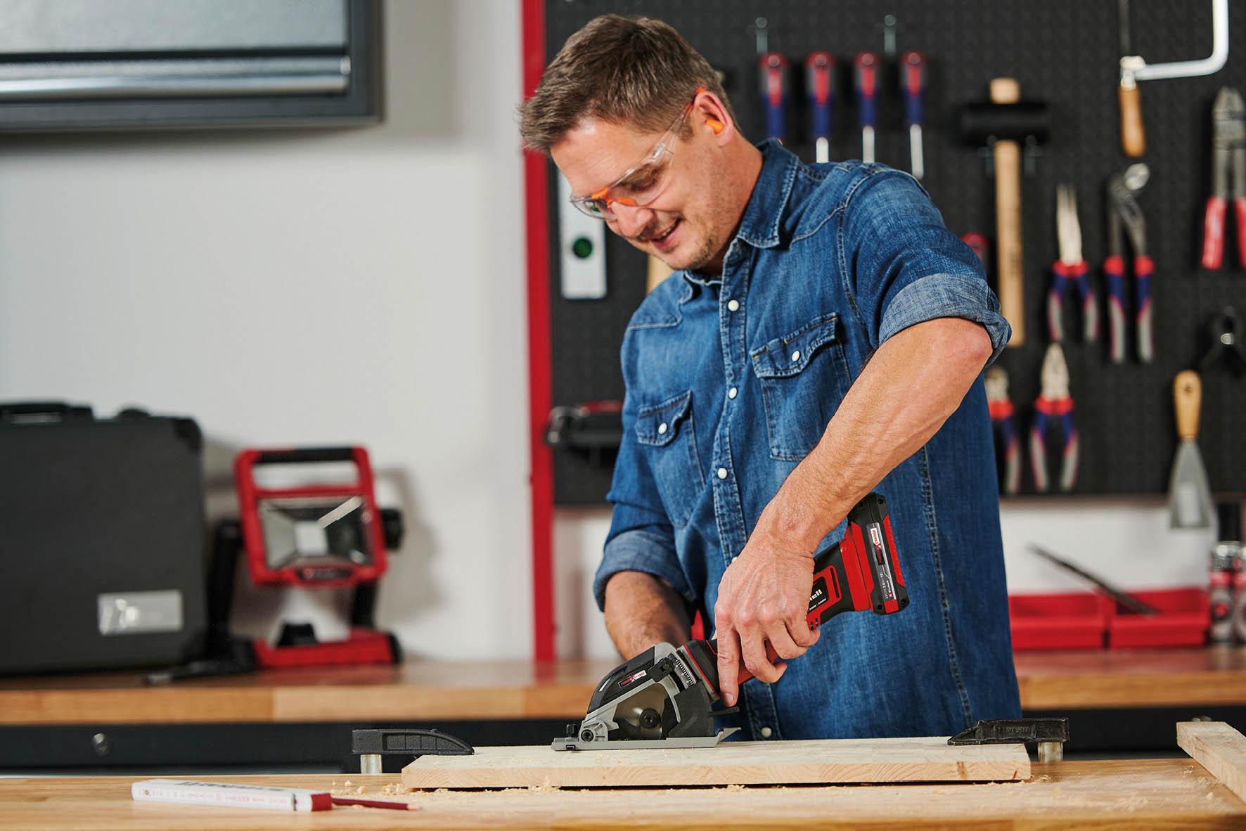 Einhell 89mm Cordless Mini Circular Saw