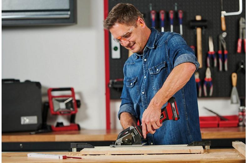 Einhell 89mm Cordless Mini Circular Saw Einhell 89mm Cordless Mini Circular Saw