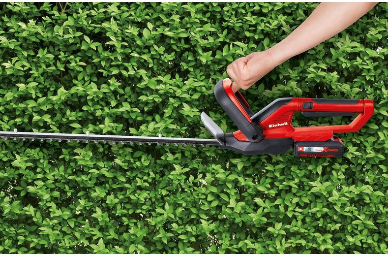 Einhell Cordless Hedge Trimmer 55cm Einhell Cordless Hedge Trimmer 55cm