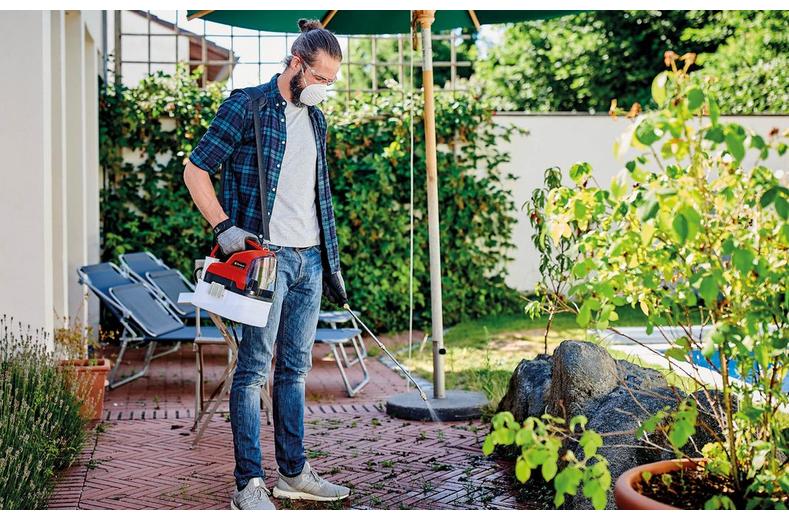 Einhell 3.5L Cordless Pressure Sprayer Einhell 3.5L Cordless Pressure Sprayer