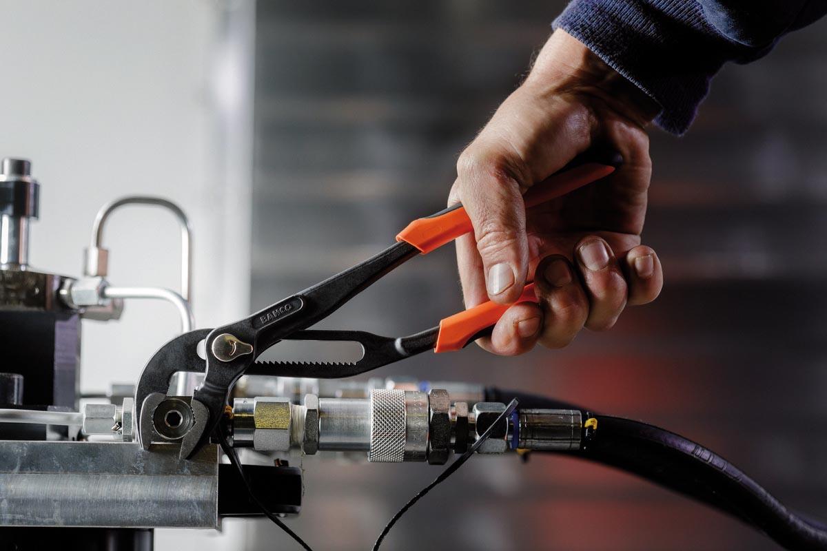 BAHCO 7224 SLIP JOINT PLIER 10IN Q/A CAP 61MM