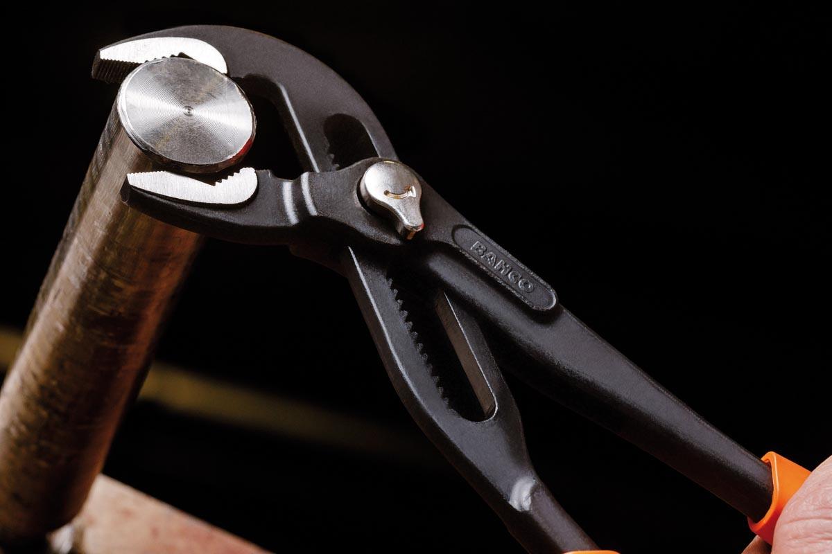 BAHCO 7224 SLIP JOINT PLIER 10IN Q/A CAP 61MM