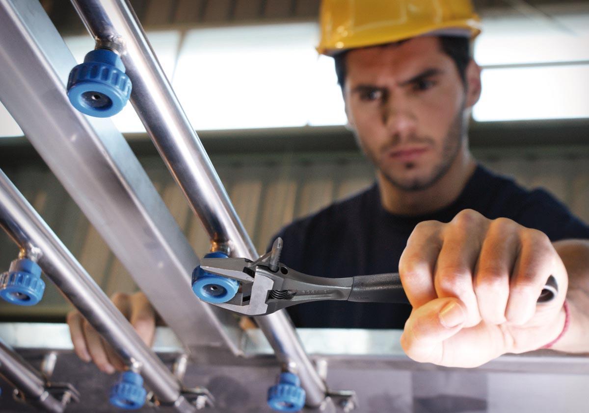 Bahco Black Adjustable Wrench 8in