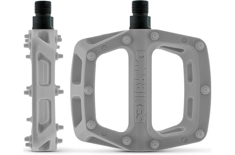 DMR V6 Nylon MTB Pedals DMR V6 Nylon MTB Pedals