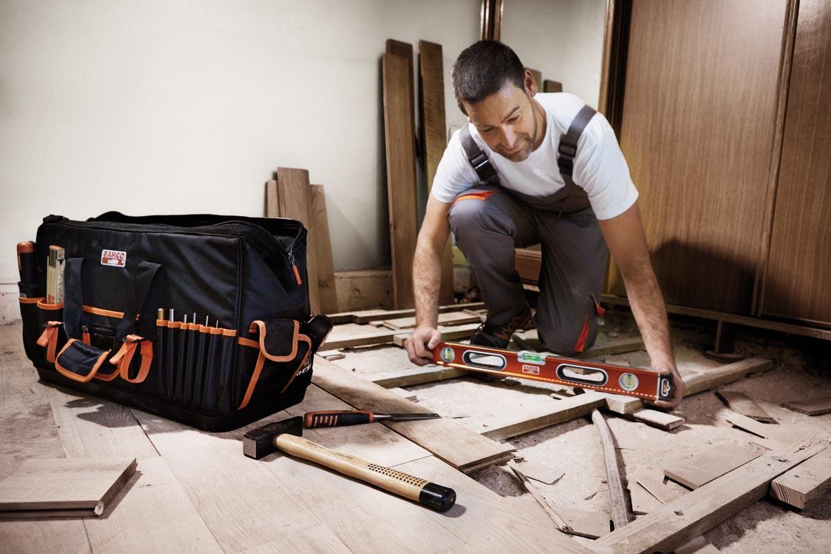 BAHCO 24IN CLOSED BAG - HARD BOTTOM