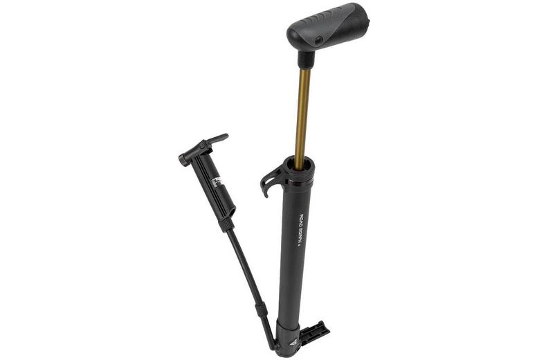 Topeak Road Morph Hand Pump With Gauge Black Topeak Road Morph Hand Pump With Gauge Black