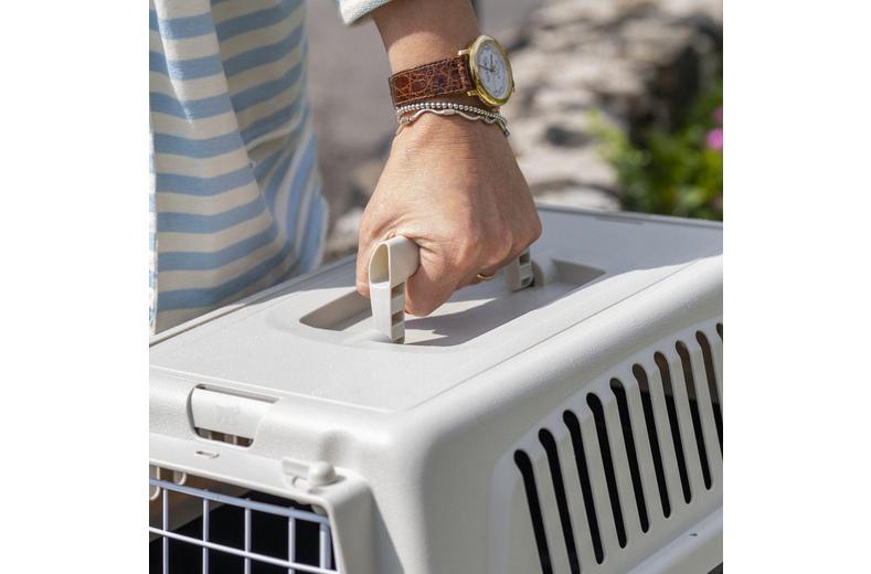 Ferplast Small Animal Carrier large Ferplast Small Animal Carrier large