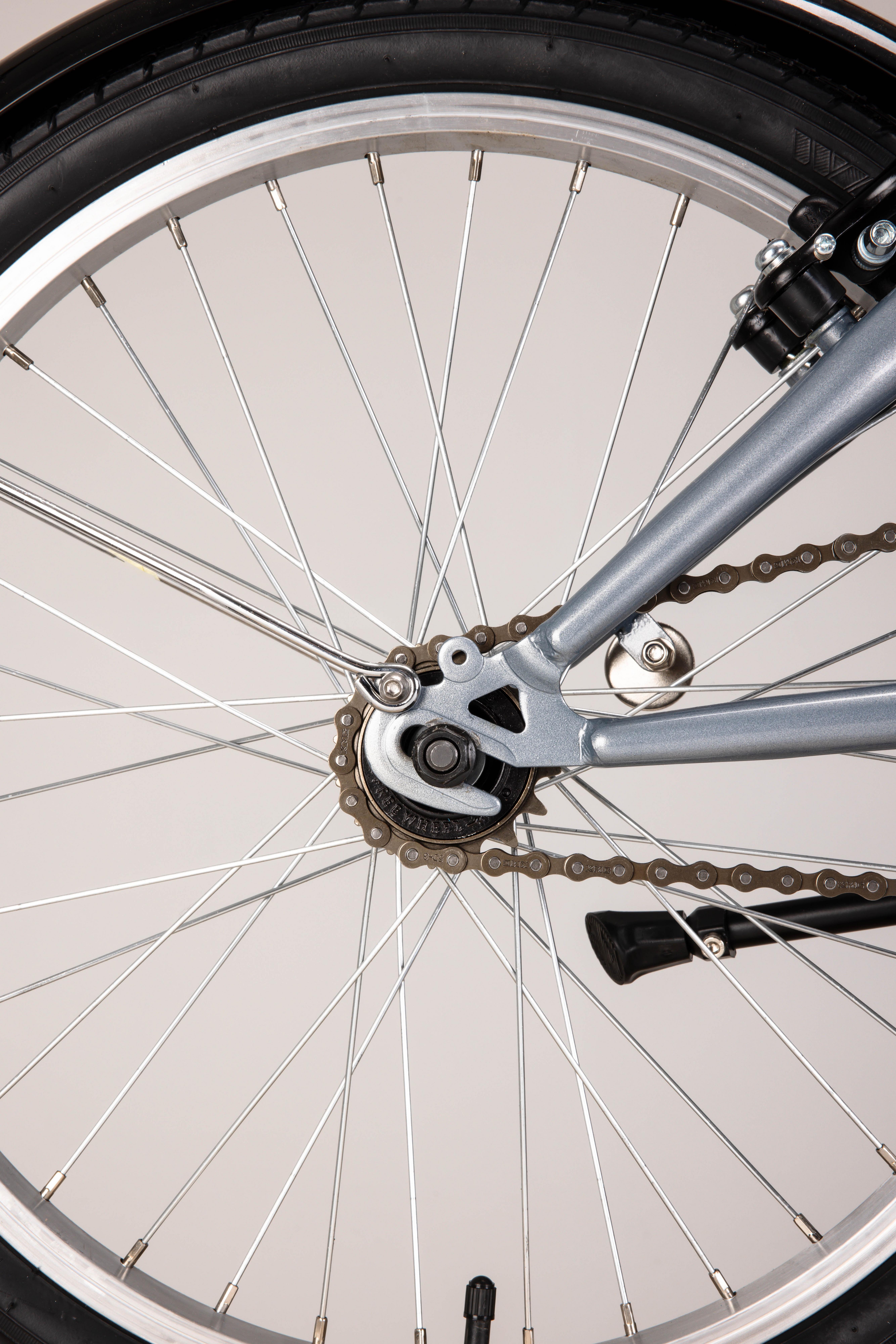 Apollo Tuck Folding Bike
