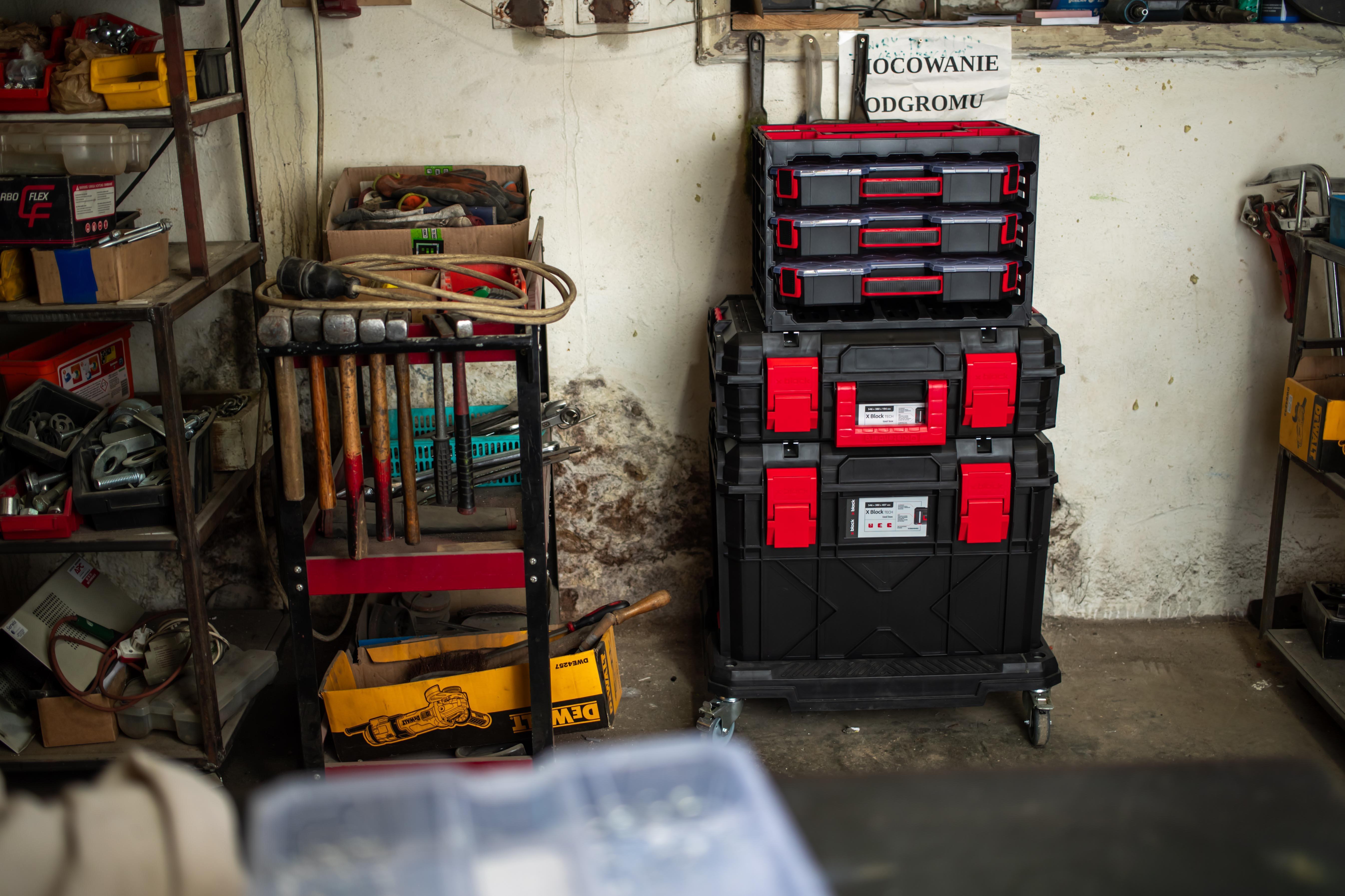 Kistenberg Tager Case