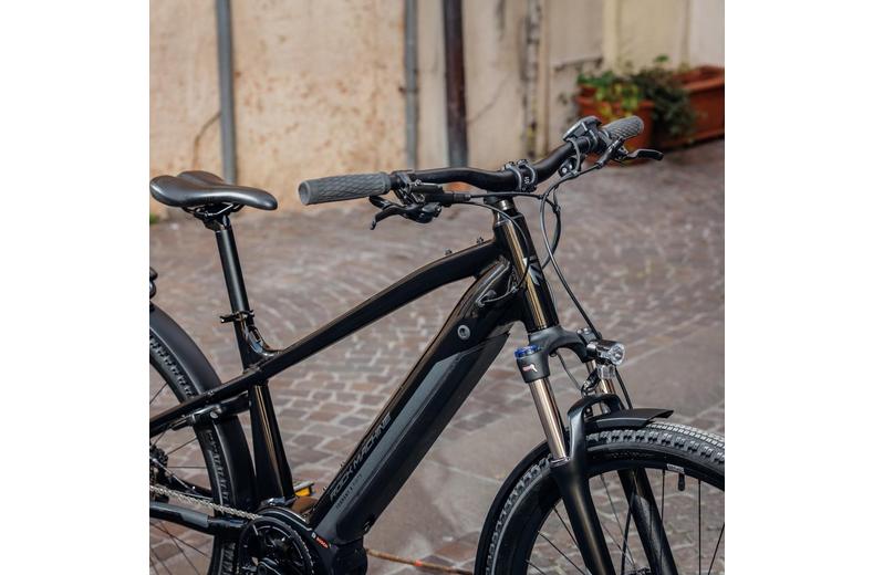 Rock Machine Torrent e50B Touring Hydrid Ebike Rock Machine Torrent e50B Touring Hydrid Ebike