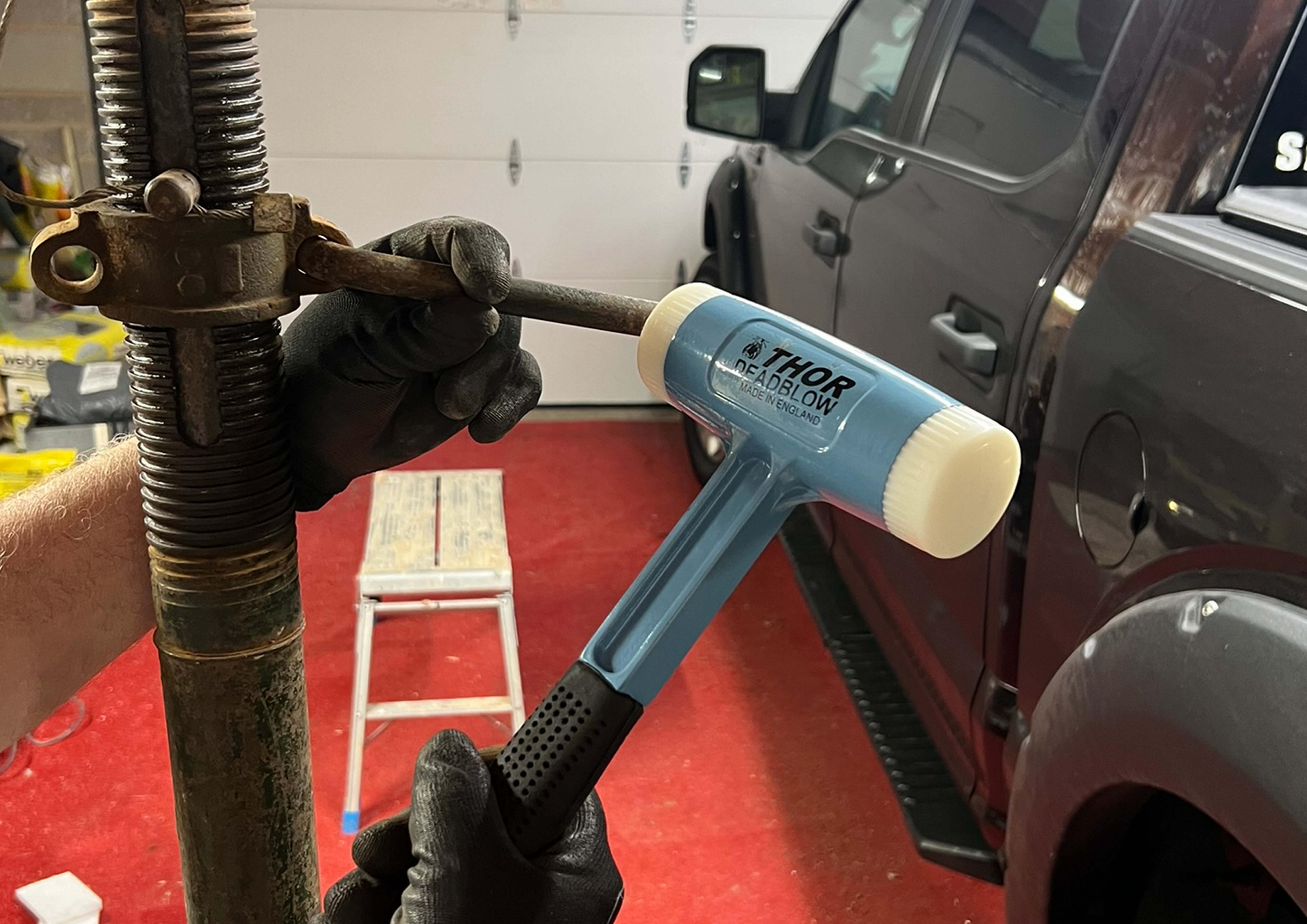 Thor 20-1616 Dead Blow Nylon Hammer 50mm 1.15kg (41oz)