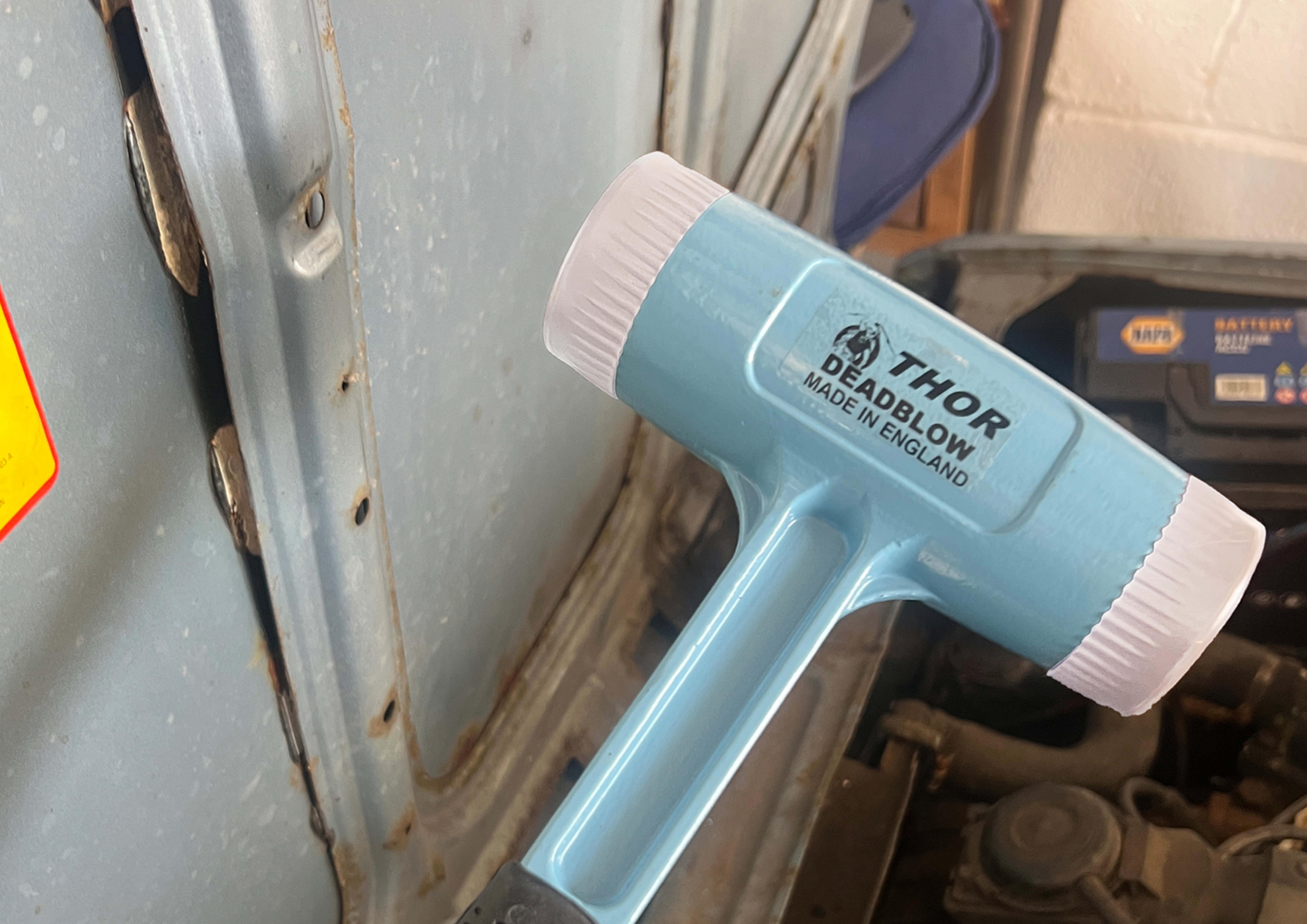 Thor 20-2020 Dead Blow Nylon Hammer 63mm 1.85kg (65oz)