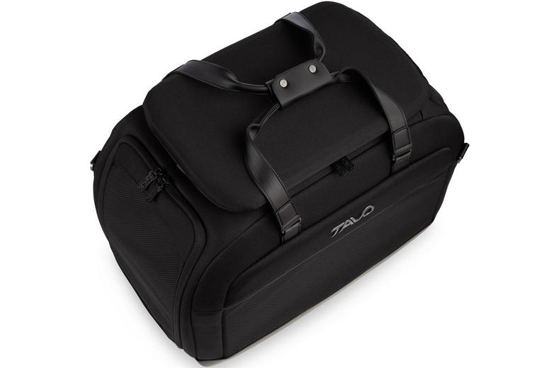 Tavo Hendrick - Cat and Dog Carrier Tavo Hendrick - Cat and Dog Carrier