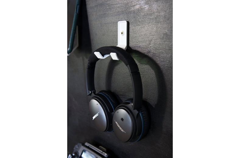 Superhooks Tech Hook 3 Pack White Superhooks Tech Hook 3 Pack White