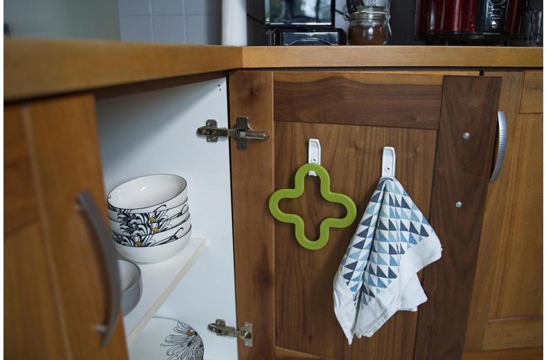 Superhooks Everyday Hook 3 Pack White Superhooks Everyday Hook 3 Pack White