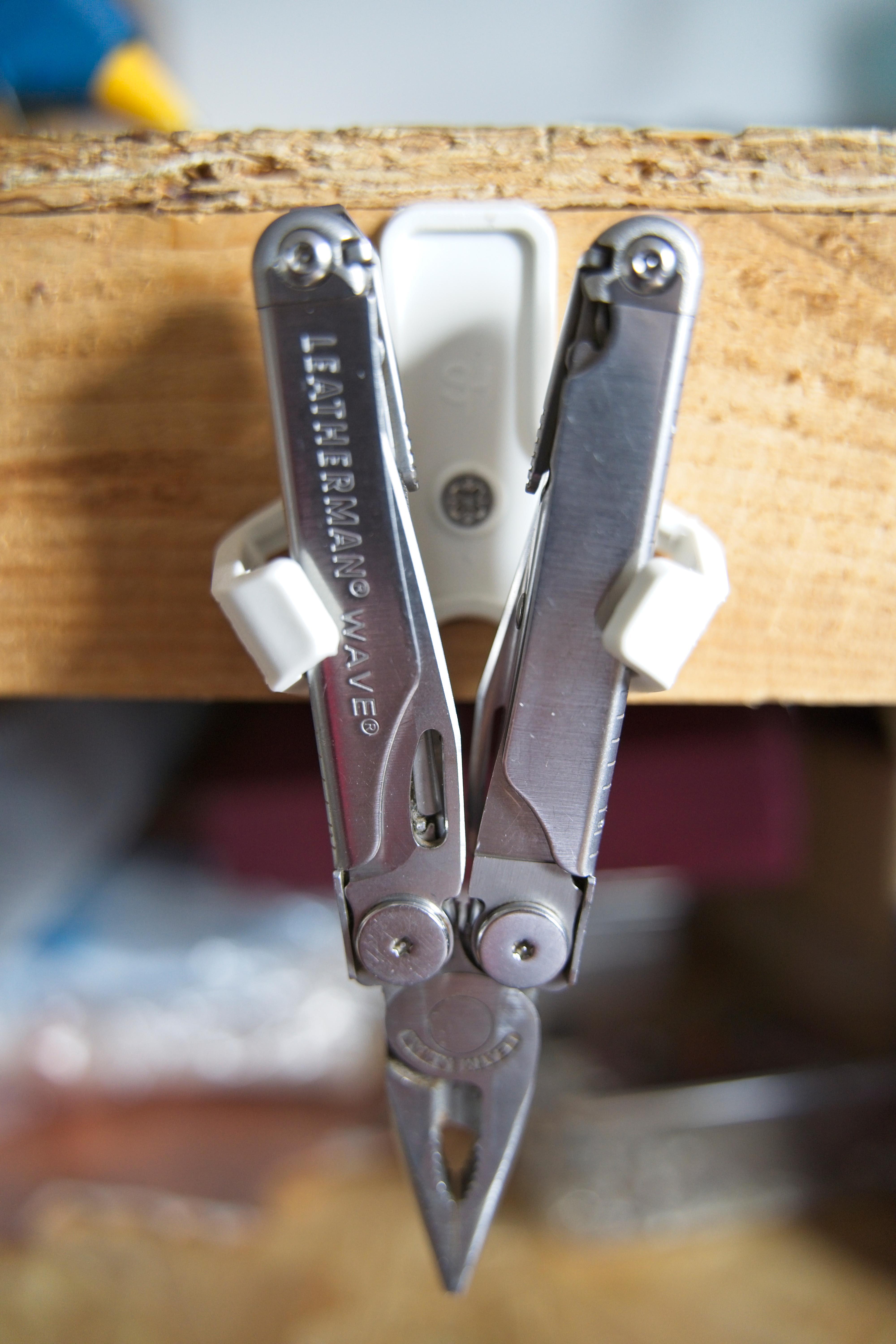 Superhooks Capture Hook 3 Pack White