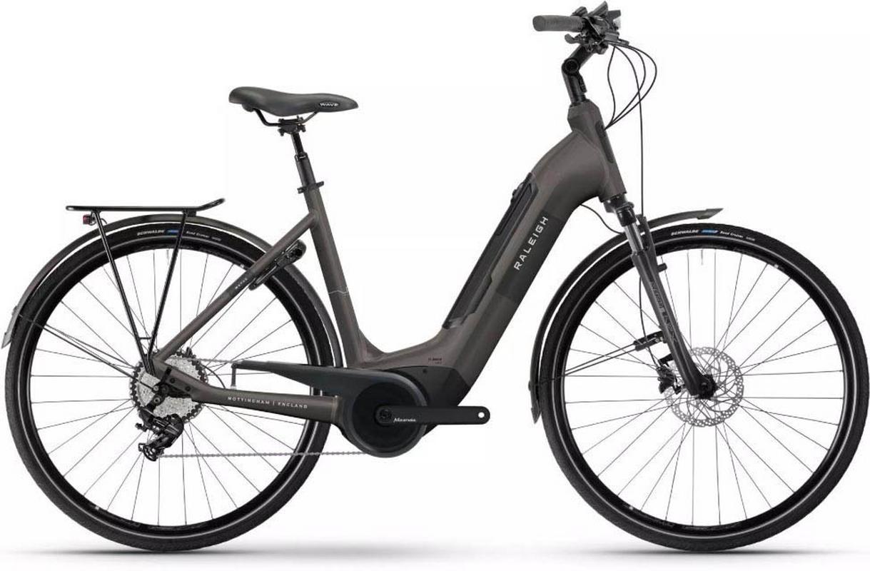 Halfords Raleigh Motus Low Tour Step Coffee/Grey Electric Hybrid Bike - L Frame | Extra 8% off for BC Members