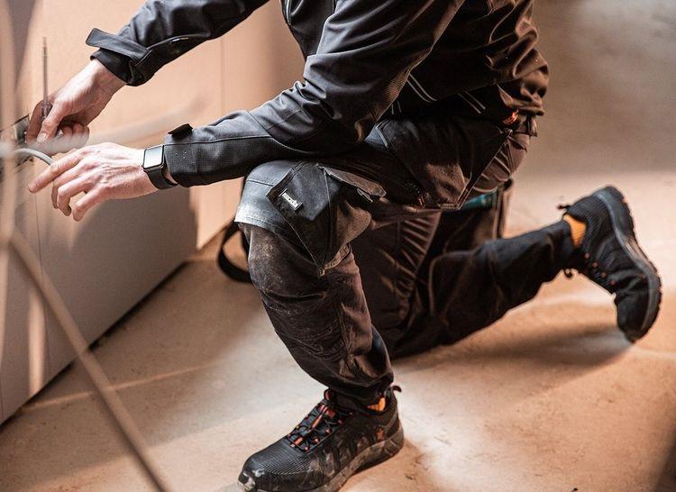 Scruffs Pro Flex Plus Holster Trousers Black 32L