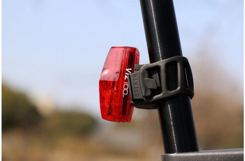 CatEye VIZ 100 Rear Bike Light CatEye VIZ 100 Rear Bike Light