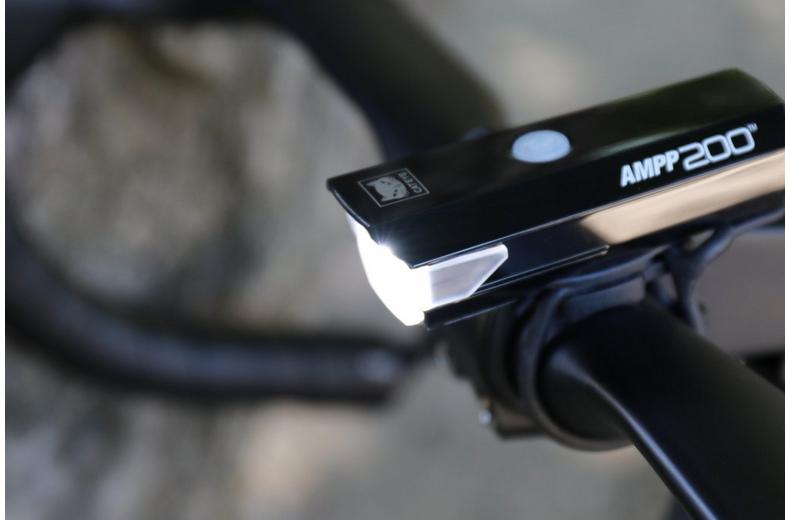 CatEye AMPP 200 / VIZ 100 Bike Light Set CatEye AMPP 200 / VIZ 100 Bike Light Set