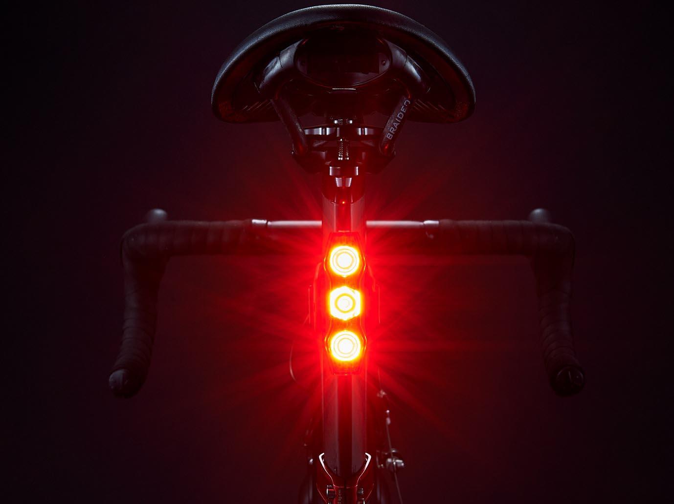 CatEye VIZ 300 Rear Bike Light