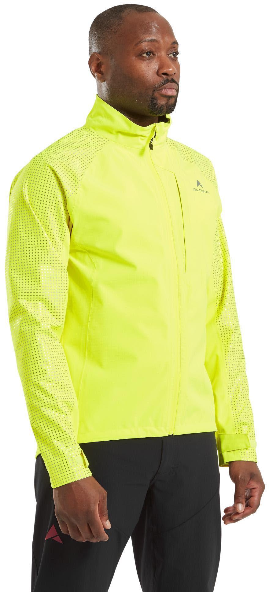 Halfords Altura Night Vision Storm Jacket Yellow M | Pricematch, Extra 8% off for BC Members, Free Bike Health Check, Cycle2Work Scheme & 0% APR Finance.