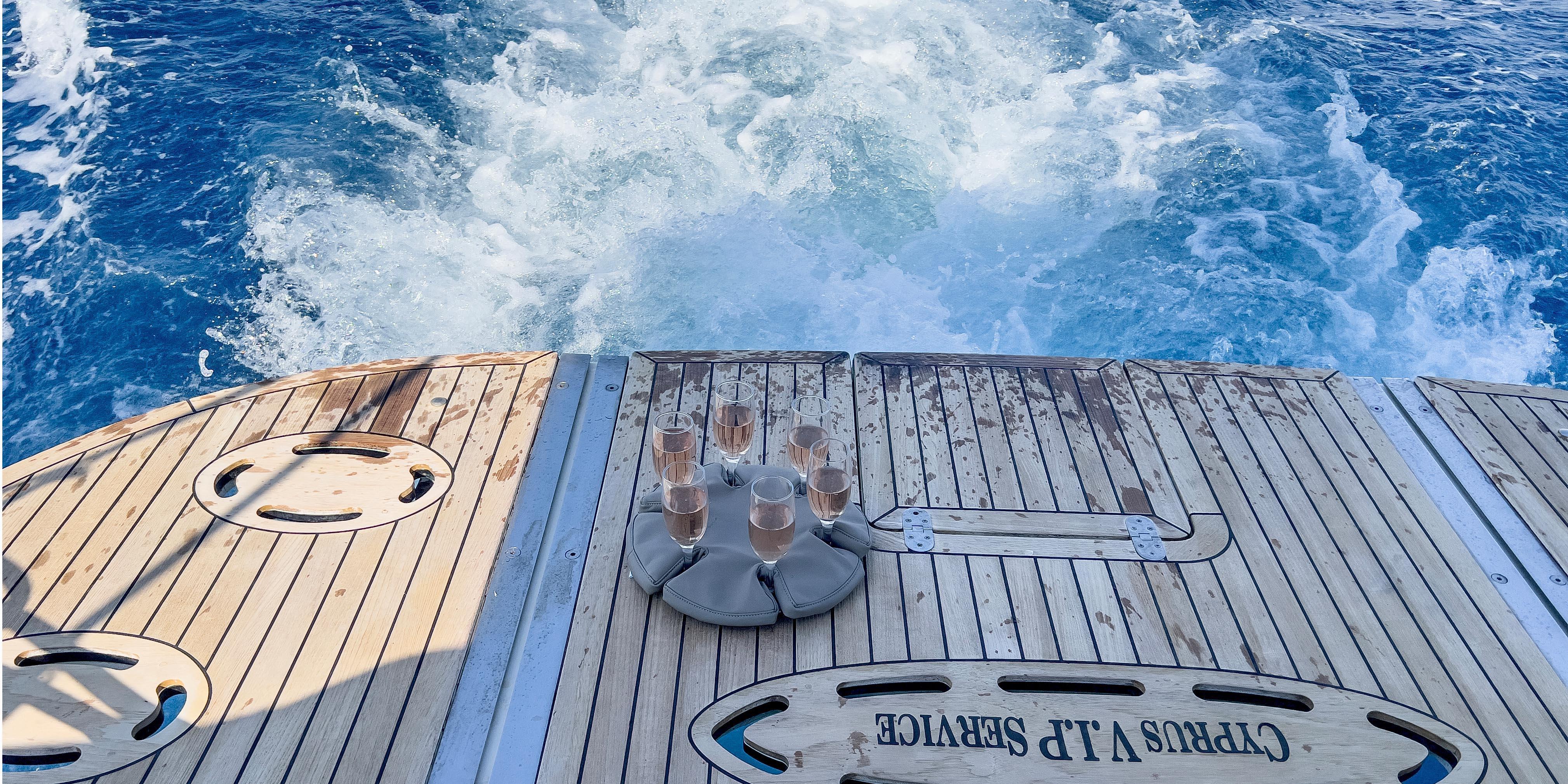 Glass Anchor Wine Glass Holder for camping and boats - White Leather