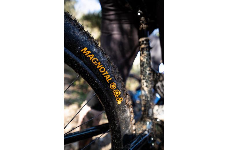 Continental Magnotal Trail MTB Tyre, Grip 29x2.40" Continental Magnotal Trail MTB Tyre, Grip 29x2.40"