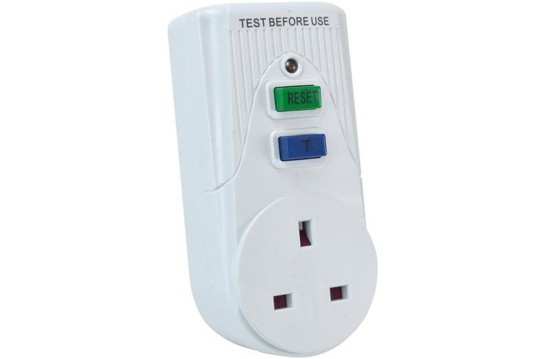 Faithfull RCD Adaptor (Circuit Breaker) Faithfull RCD Adaptor (Circuit Breaker)
